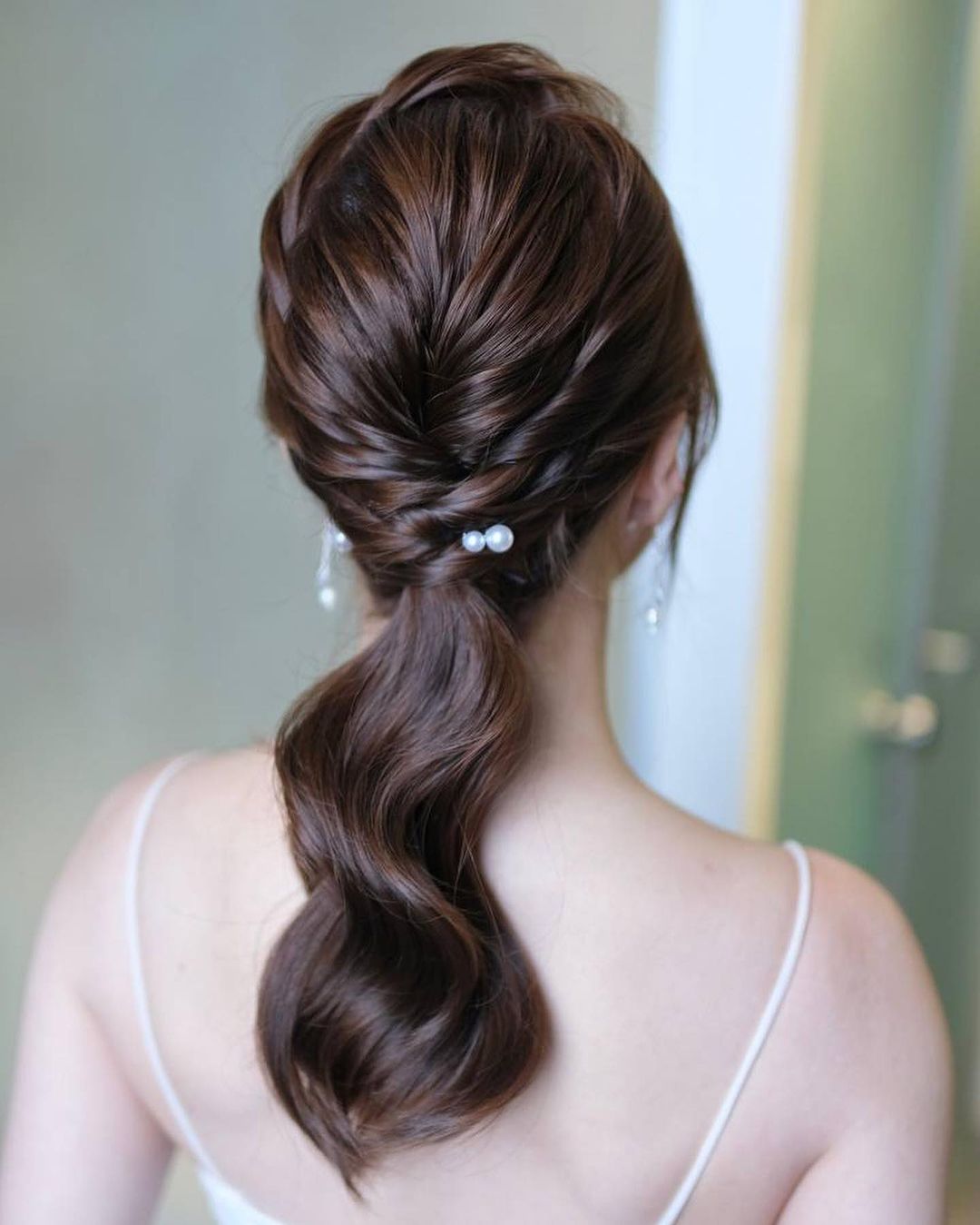 Powderpuffed Makeup for Brides