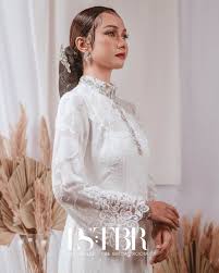 Peti Solek - The Bridal Room