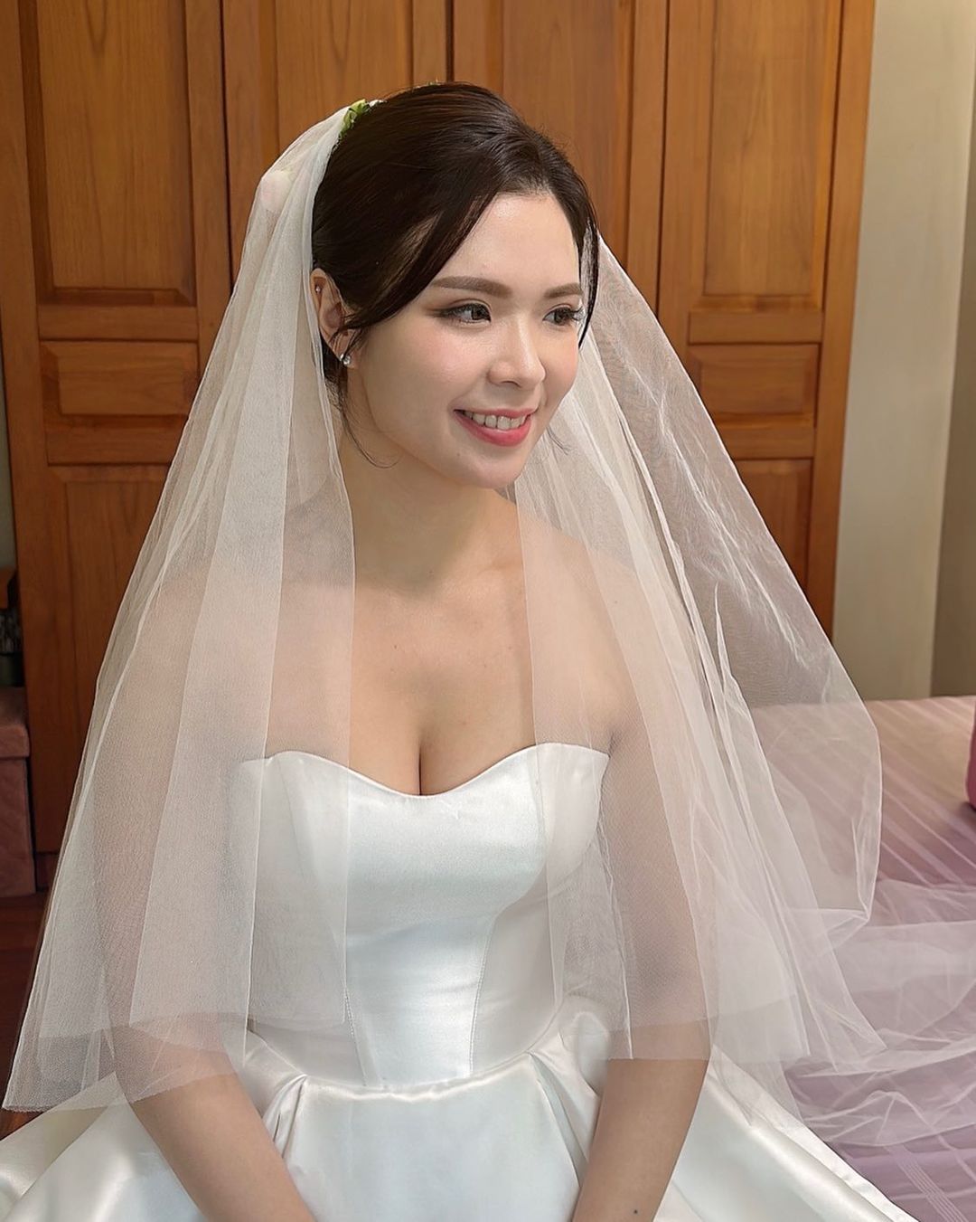 Julie Kim Makeup (Soyeong Kim)