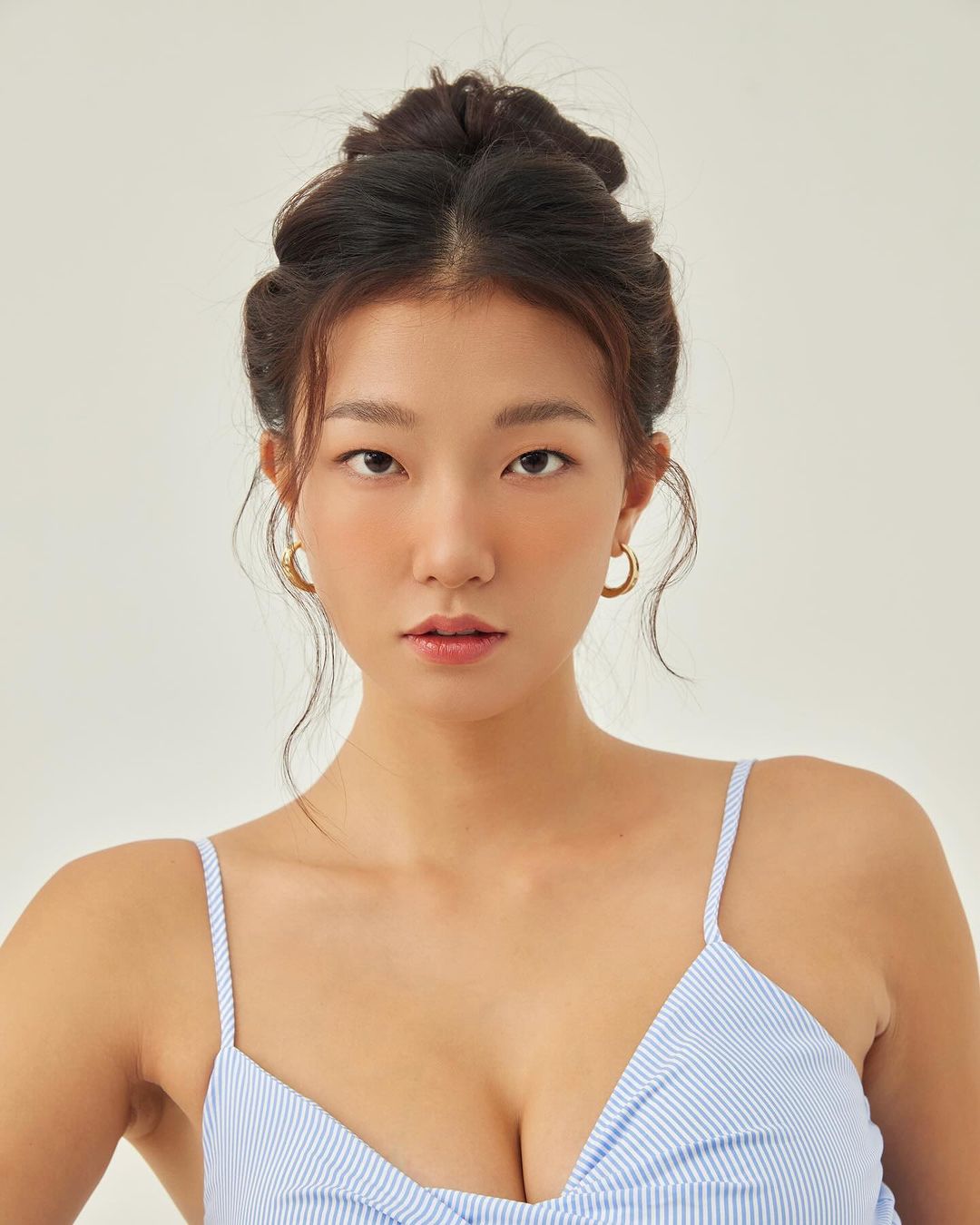 Victoria Han Makeup