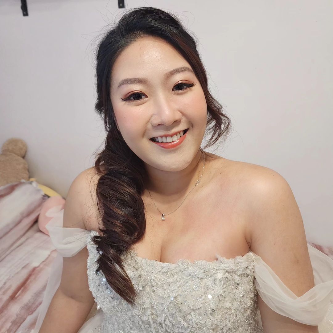KELLYKKL MAKEUP ARTIST