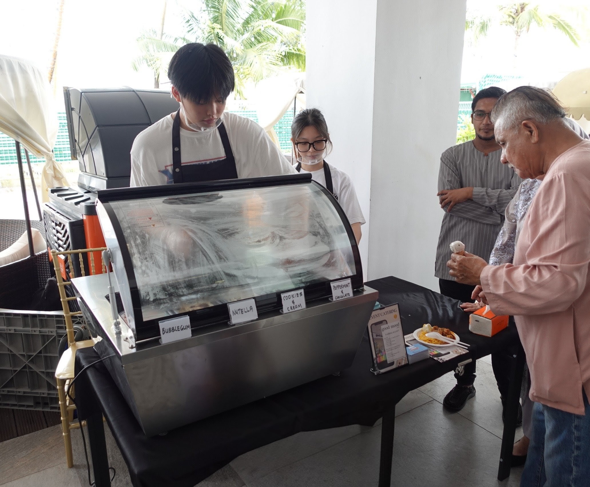 Good Mood Cafe & Catering