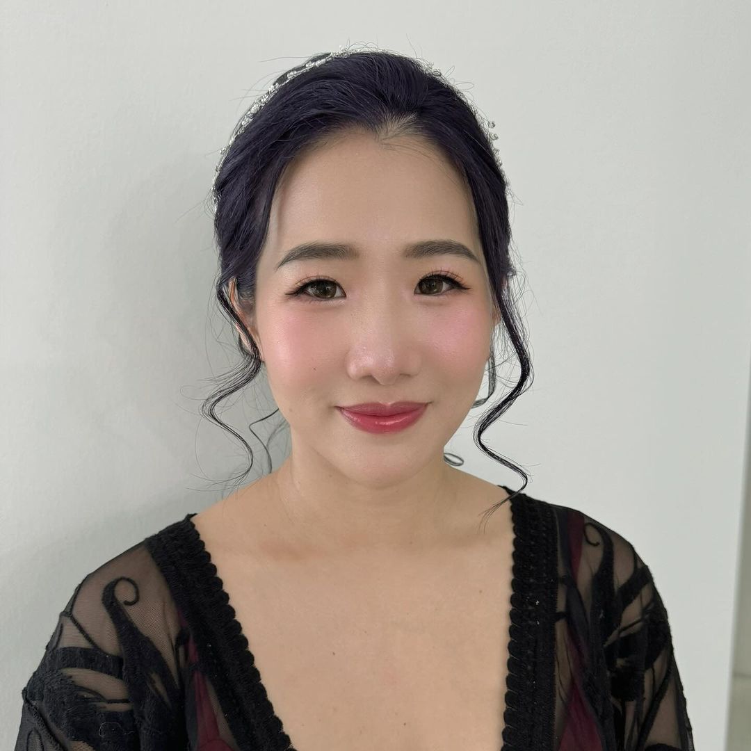 ALENA Makeup